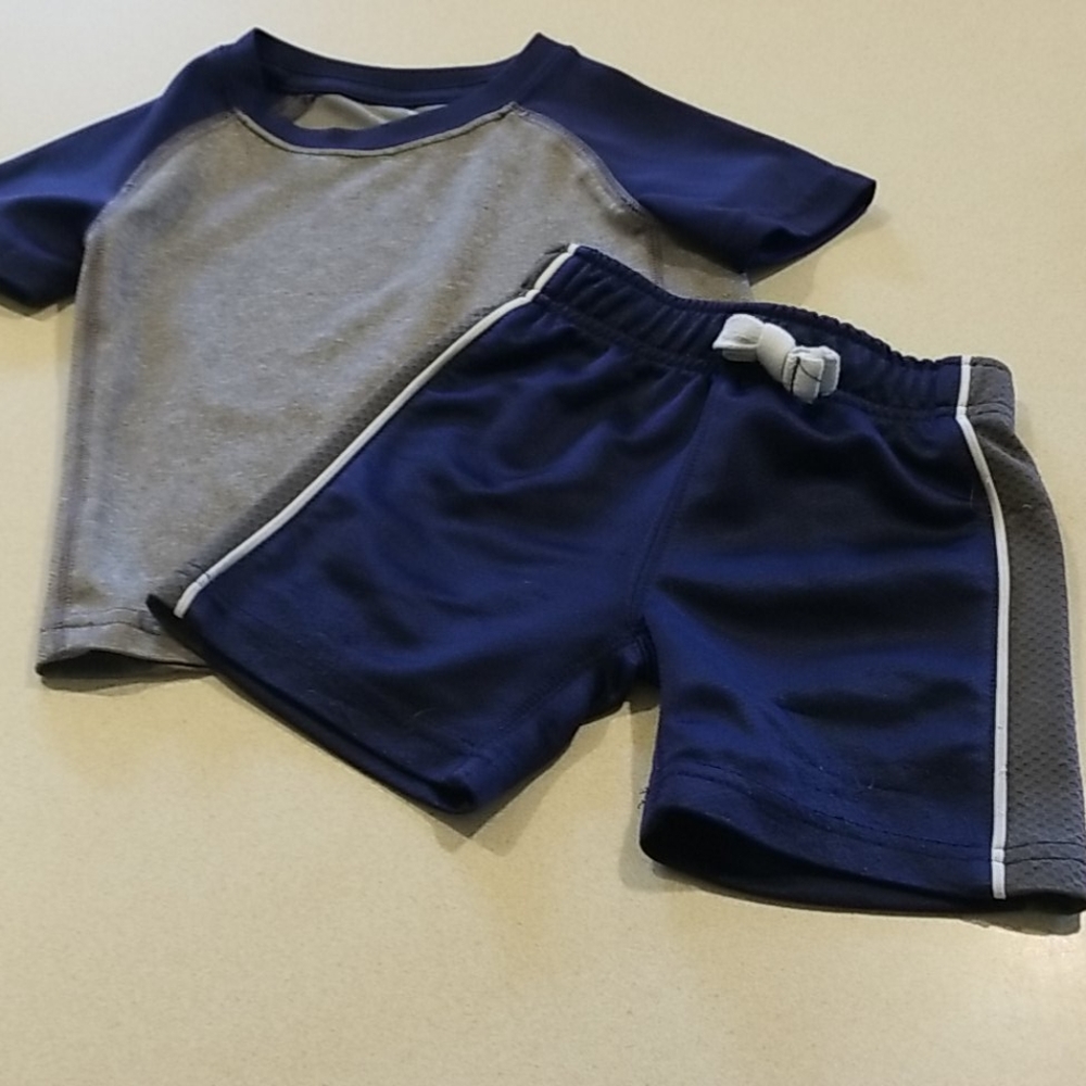 Athletic outfit